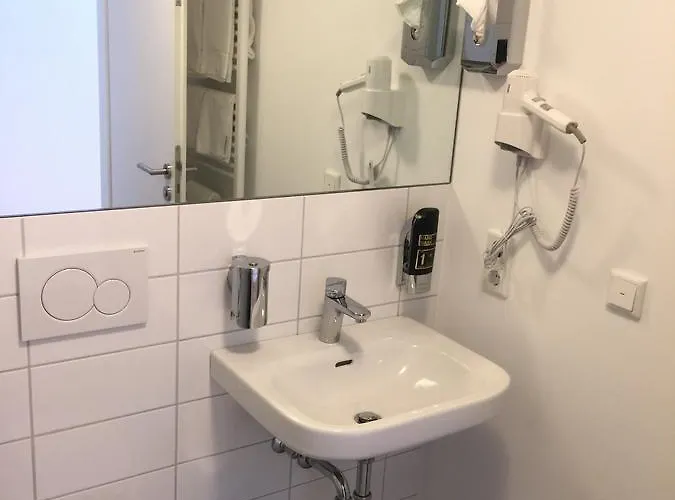 Hotel Central Hannover Szálloda