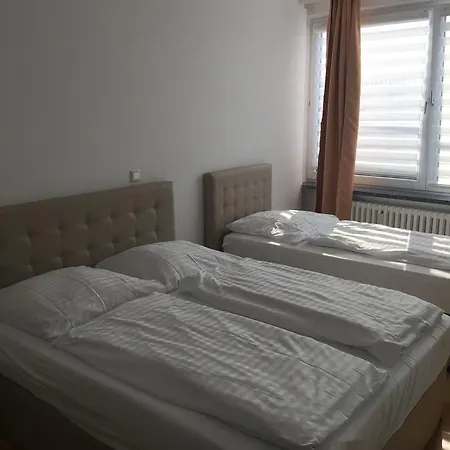 Szálloda Hotel Central Hannover 3*